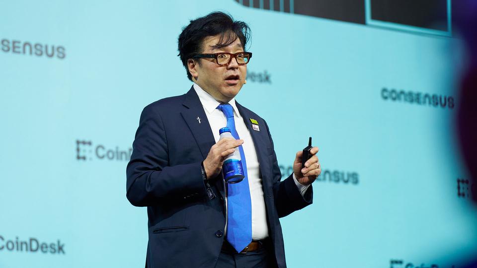 Tom Lee's Bitmine (BMNR) buys 76,881 ETH as preferred equity sale fuels expansion