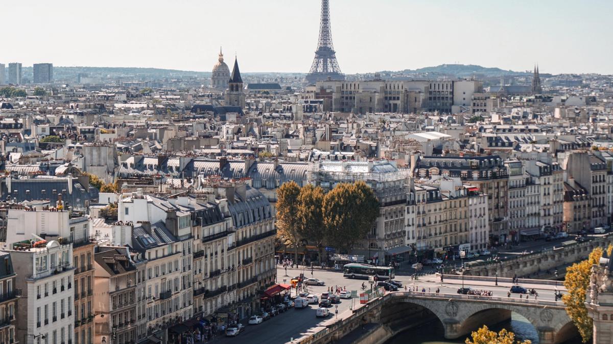 France's parliament approves vote to hit crypto-to-stablecoin trades with 31% levy